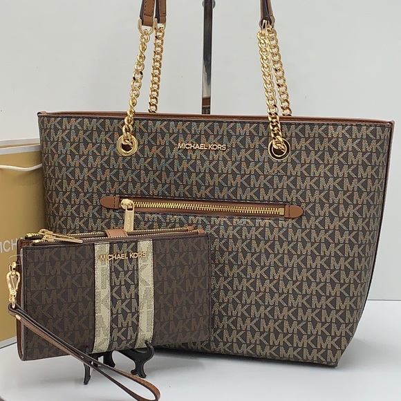 MICHAEL KORS Metallic Logo Chain Tote Bag & LARGE DOUBLE ZIP WRISTLET WALLET - Picture 6 of 16